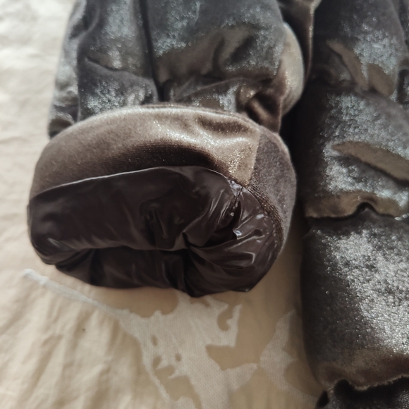 Herno Down/ Feather Fill, Ladies  Shimmering Tan/Silver Puffer Jacket/ Size 40. - Picture 10 of 17